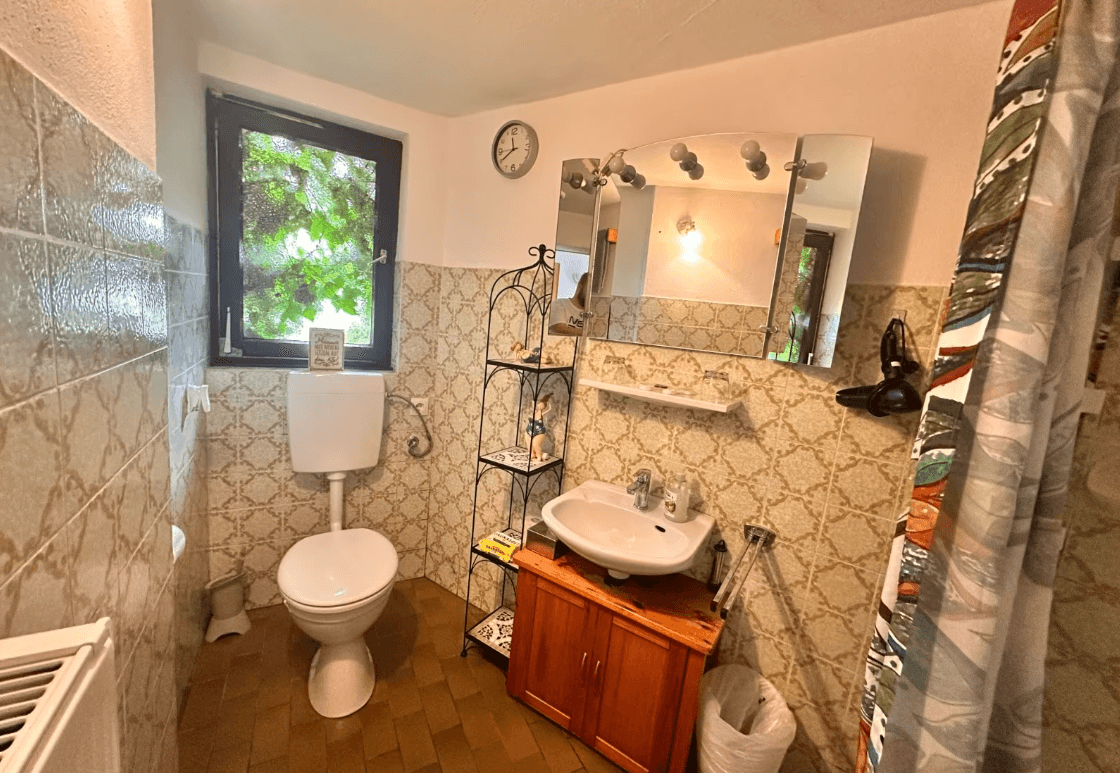 Badezimmer (EG) – Foto 1