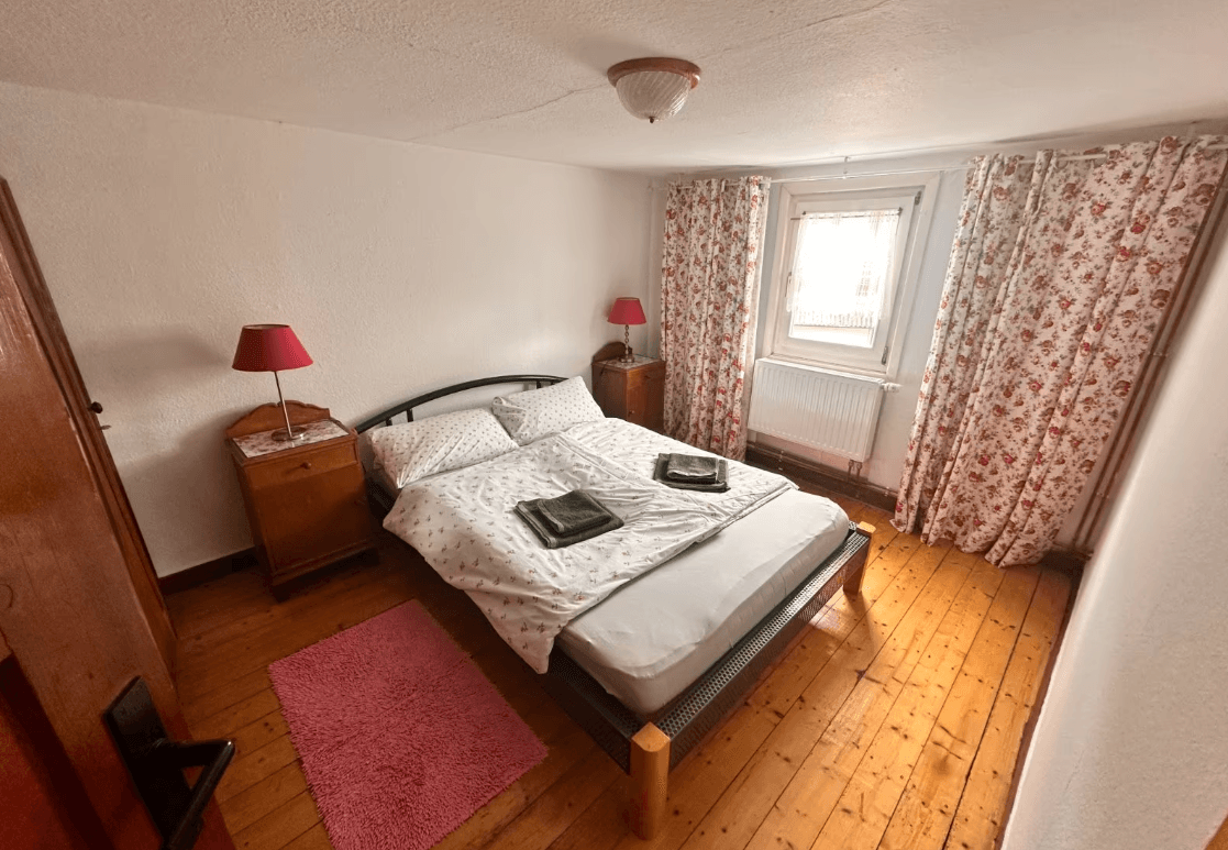 Doppelzimmer (OG) – Foto 1